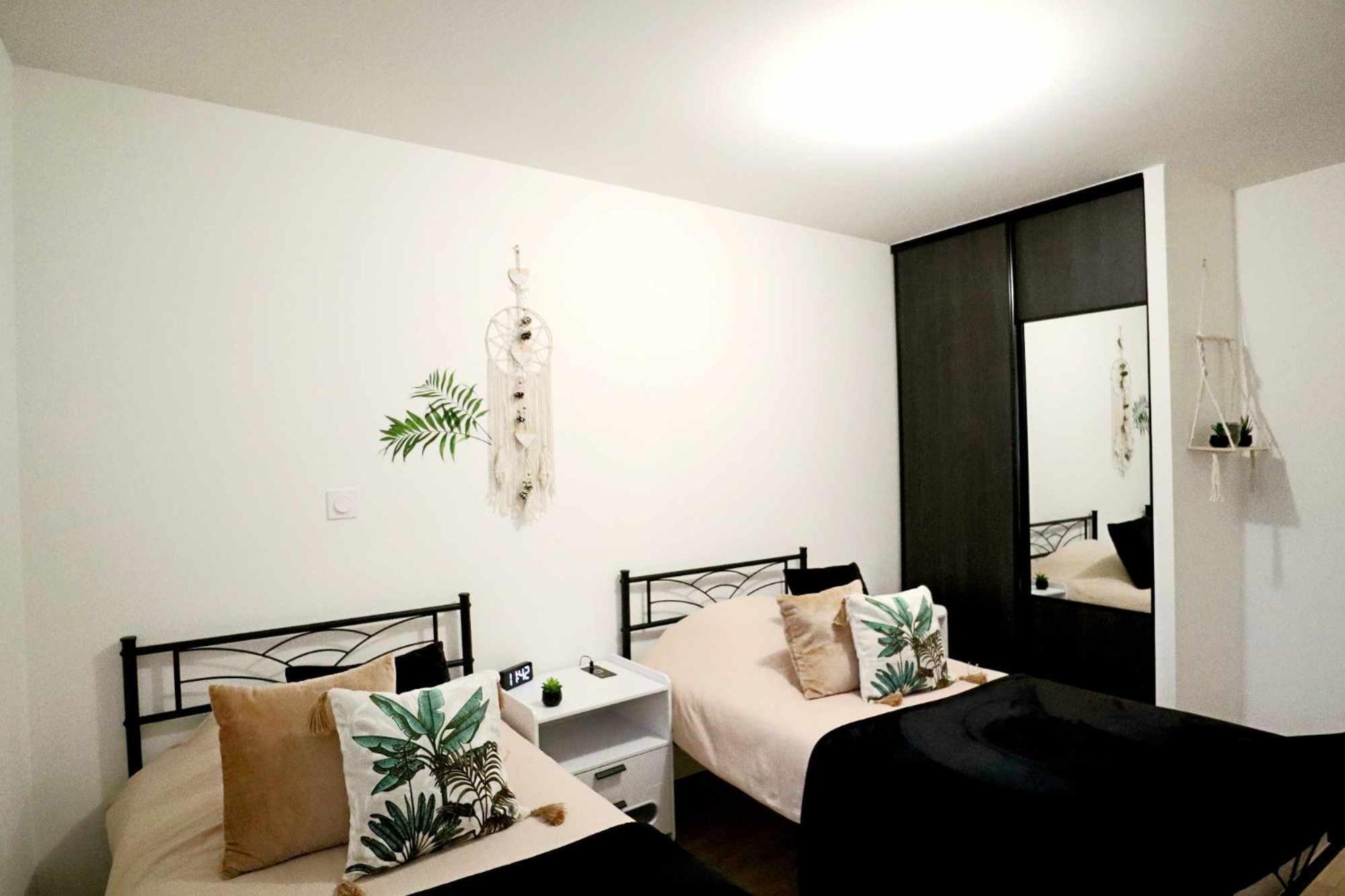 Appartement Le Moderne Ideal Pour Couples Et Professionnels Ornans Εξωτερικό φωτογραφία